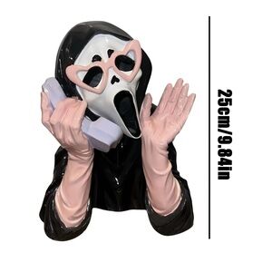 Ghoulish Scream Girl